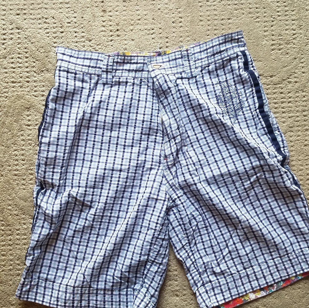 Robert Graham seersucker shorts